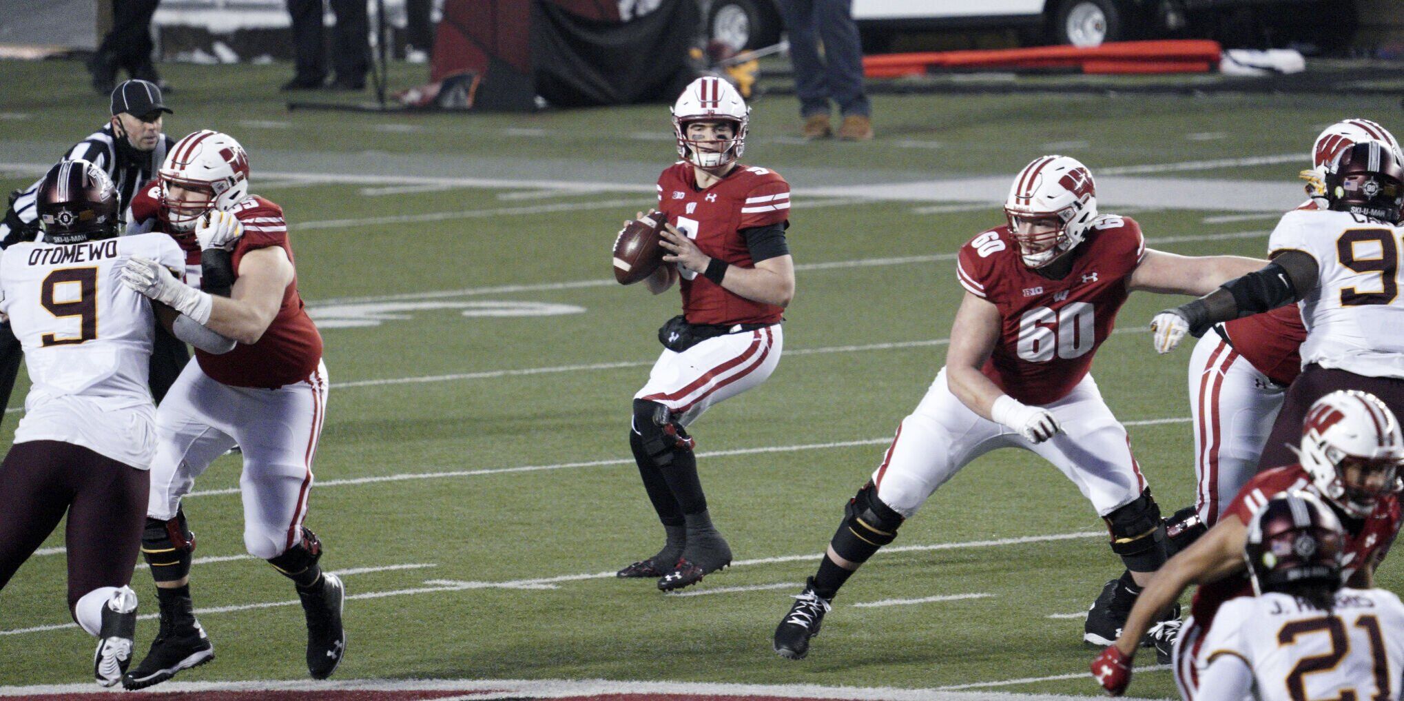 Minnesota at Wisconsin